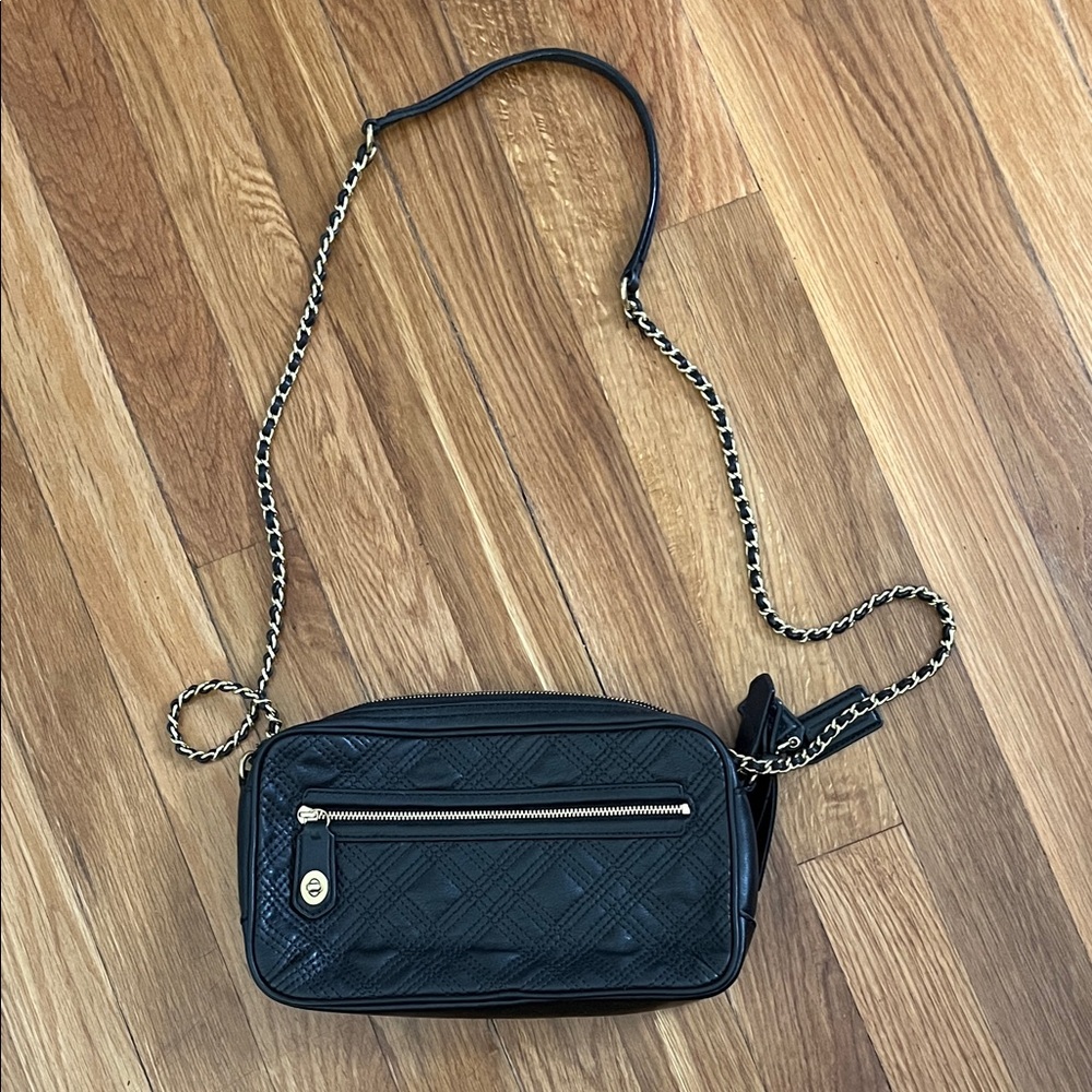 Coach Black Quilted Chain Strap Crossbody Bag EUC